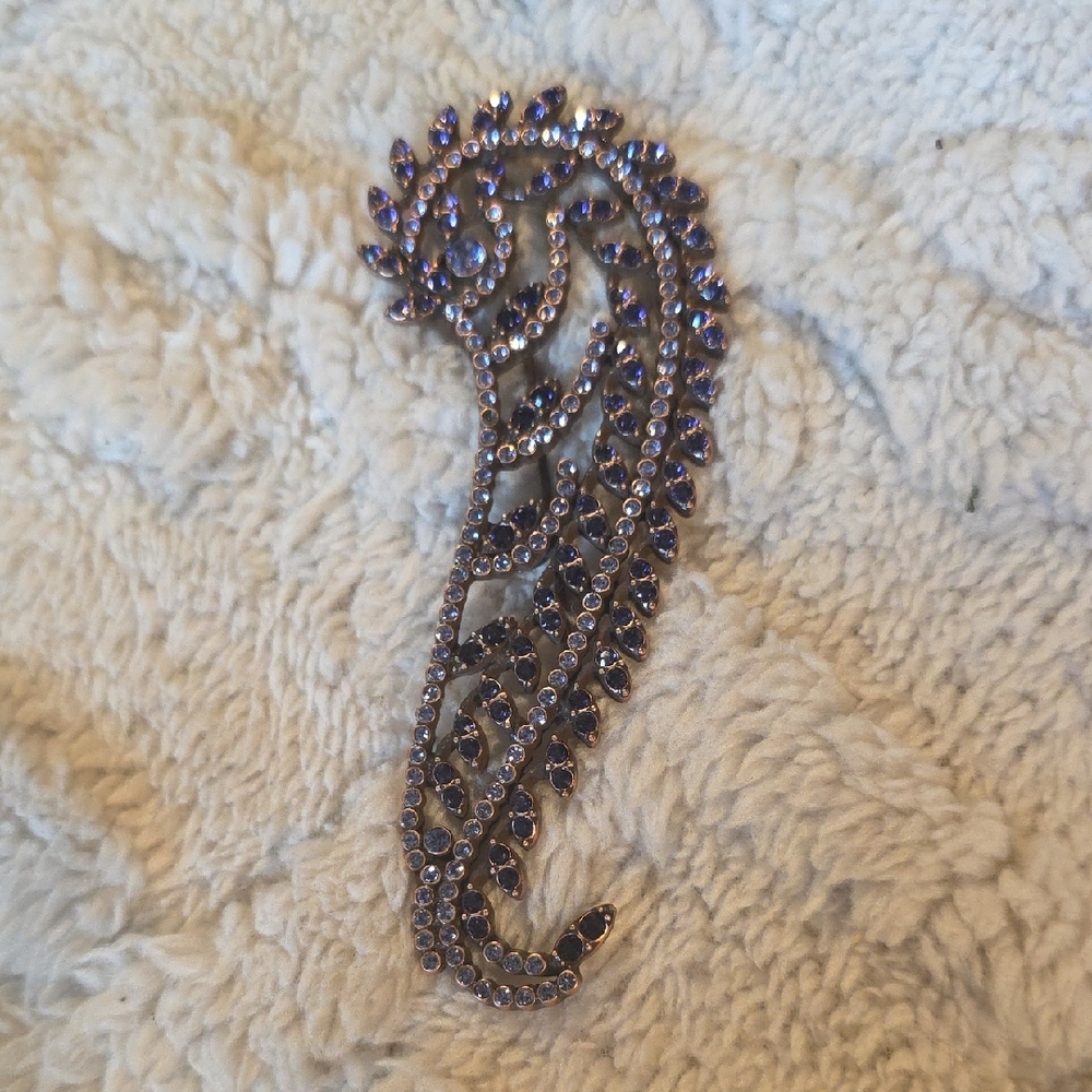 Vintage Joan Rivers Classics Collection  Purple Crystal Brooch With Bag 4 In
